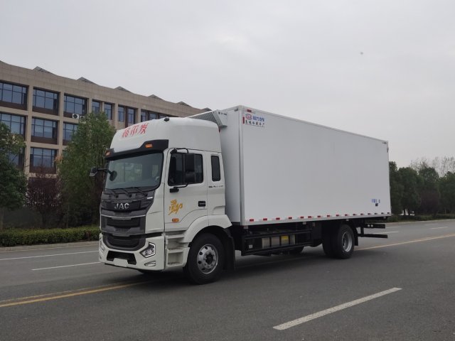 江淮格爾發(fā)A5X，6米8冷藏