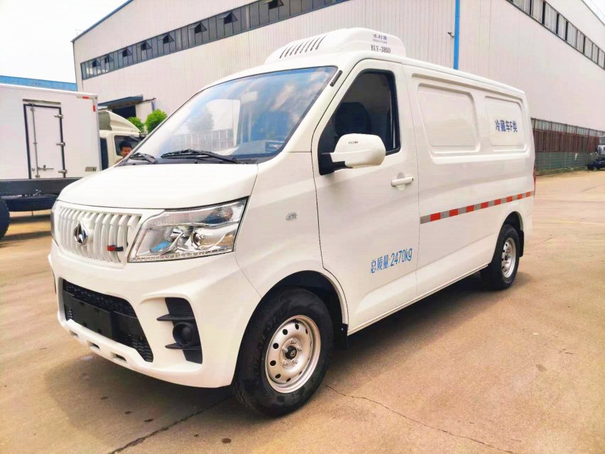 長(zhǎng)安睿行M60?包面?冷藏車